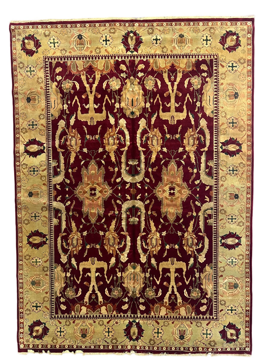 Burgundy Palace Traditional Wool Rug – 9’10” x 13’8”