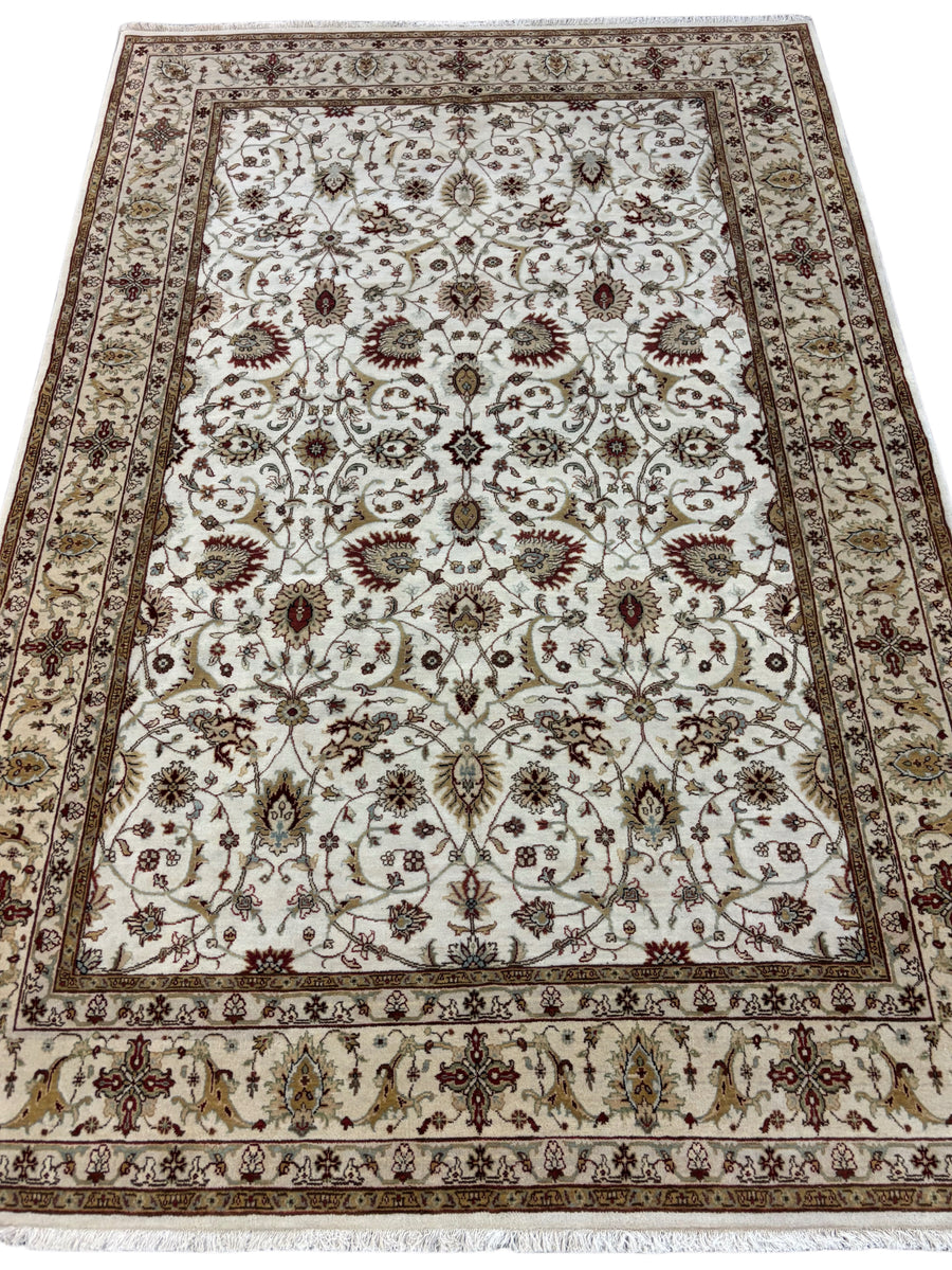 Handmade Traditional Wool Rug – Ivory, Burgundy & Gold | 5’7” × 8’4”