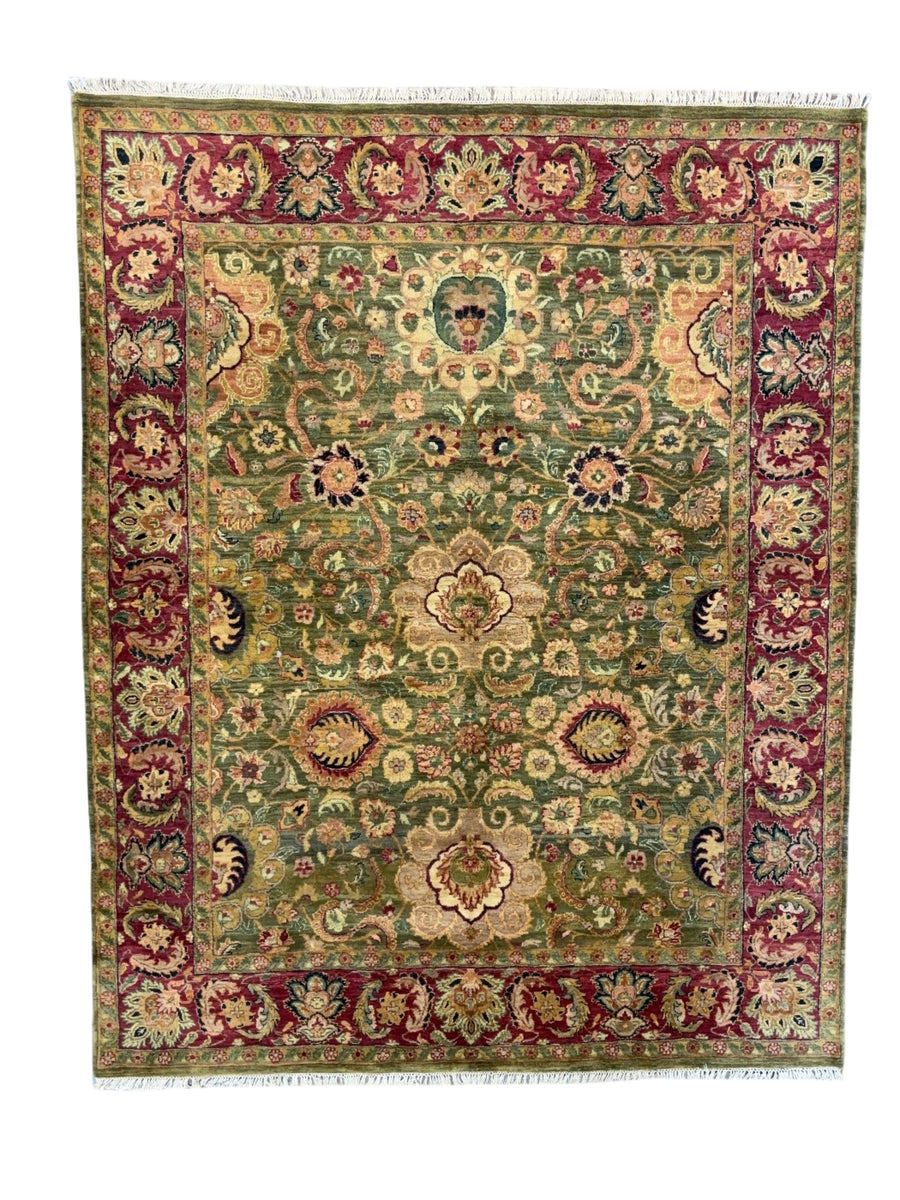 Sage Garden Traditional Wool Rug – 7’11” x 10’0”