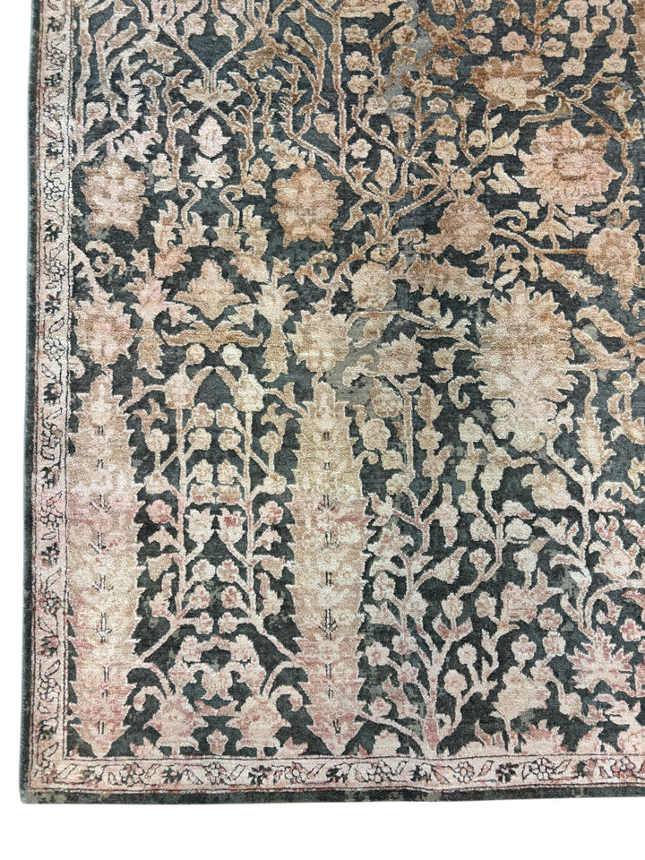 Verdigris Garden Wool Rug – 8’1” x 10’2”