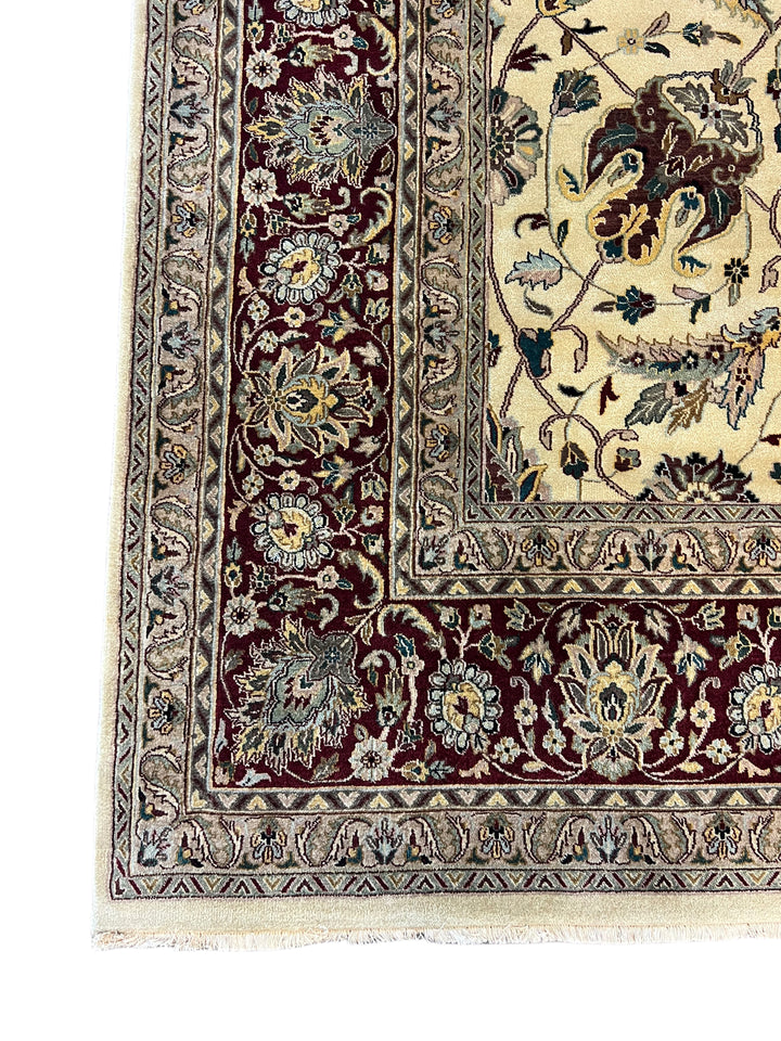 Hand-Knotted Wool Persian Style Rug – Ivory &amp; Burgundy Floral Design – 9’11” x 14’1”
