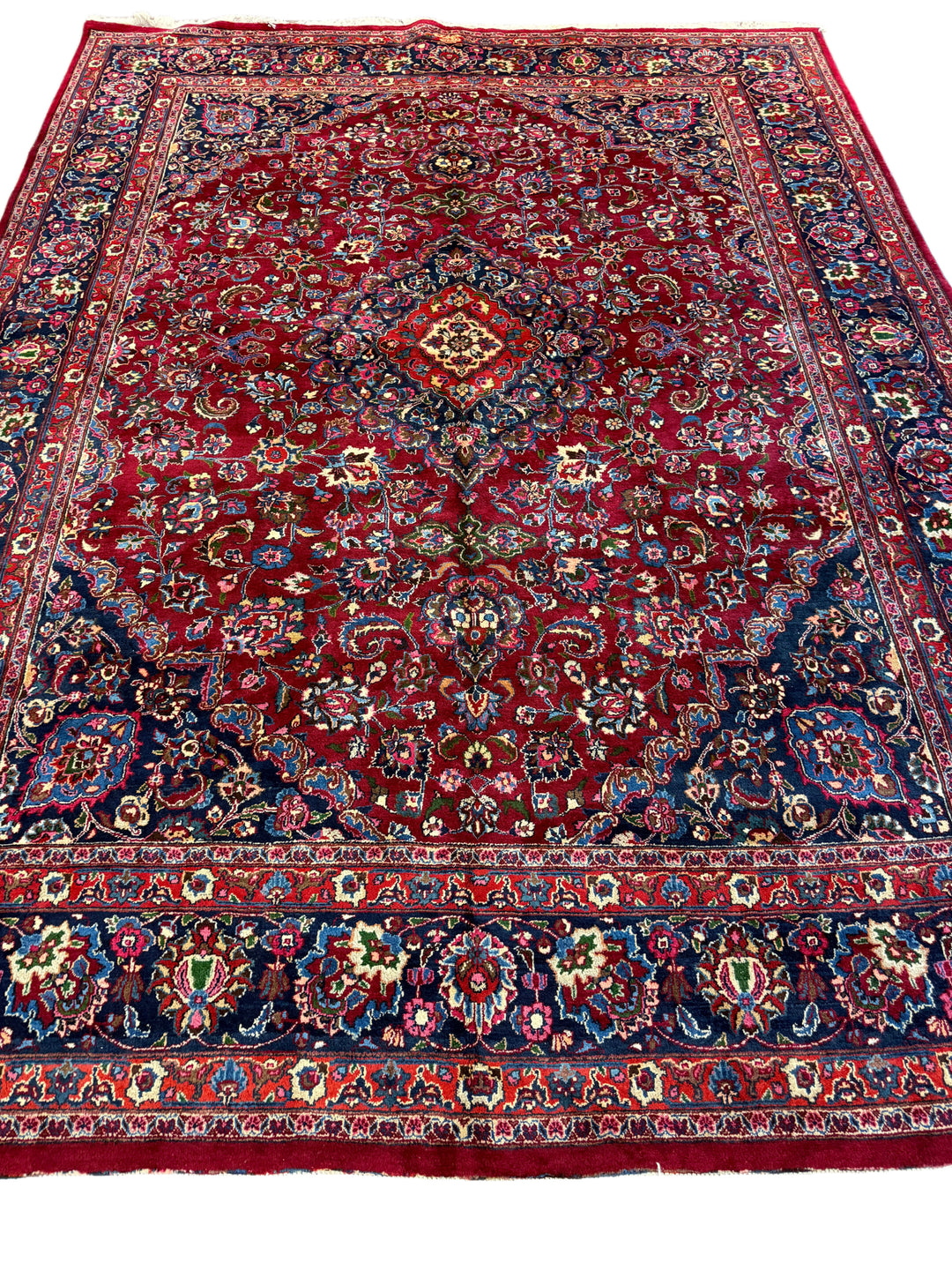 Classic Floral Medallion Design Persian Kashan Wool Rug – 9’5” x 12’6”