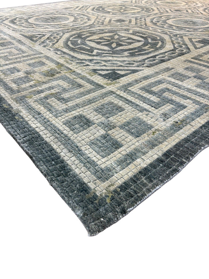 Mosaic Medallion Contemporary Wool Rug – 9’1” x 11’11”
