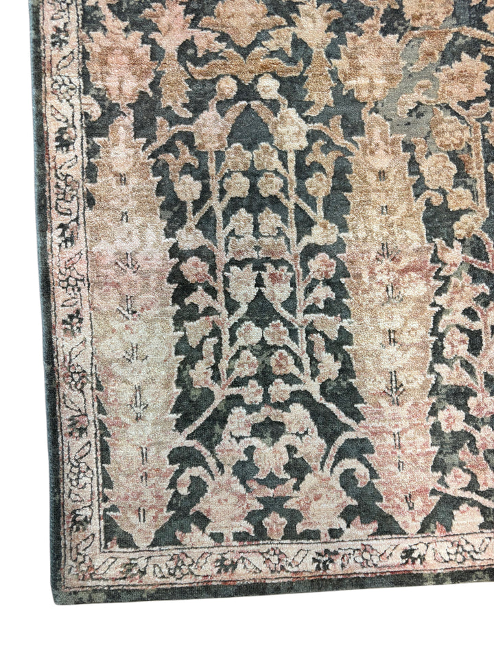 Verdigris Garden Wool Rug – 8’1” x 10’2”