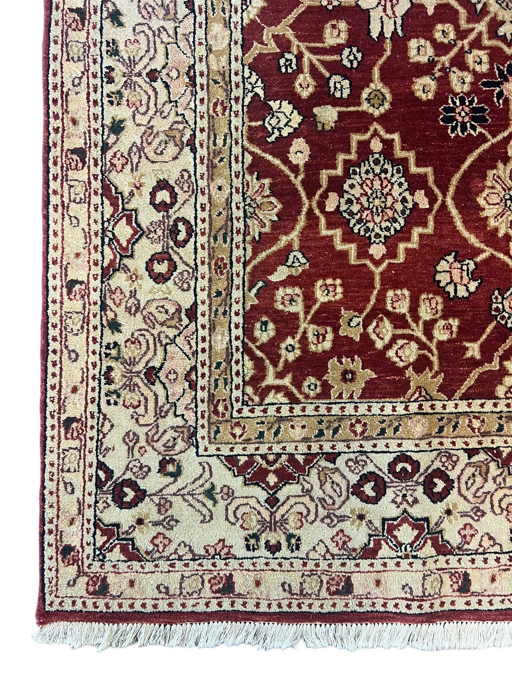 Burgundy Traditional Wool Rug – 8’0” x 10’9”