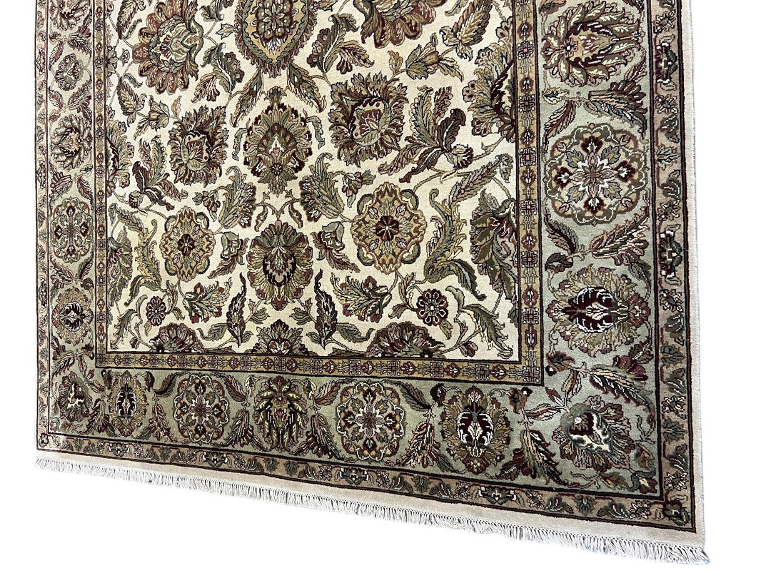 Ivory Botanical Wool Rug – 8’0” x 10’3”