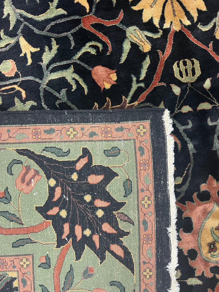 Midnight Garden Botanical Wool Rug – 9’11” x 13’7”