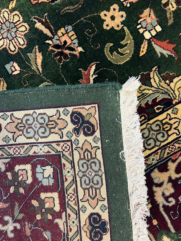 Burgundy Estate Traditional Wool Rug – 9’6” x 13’10”