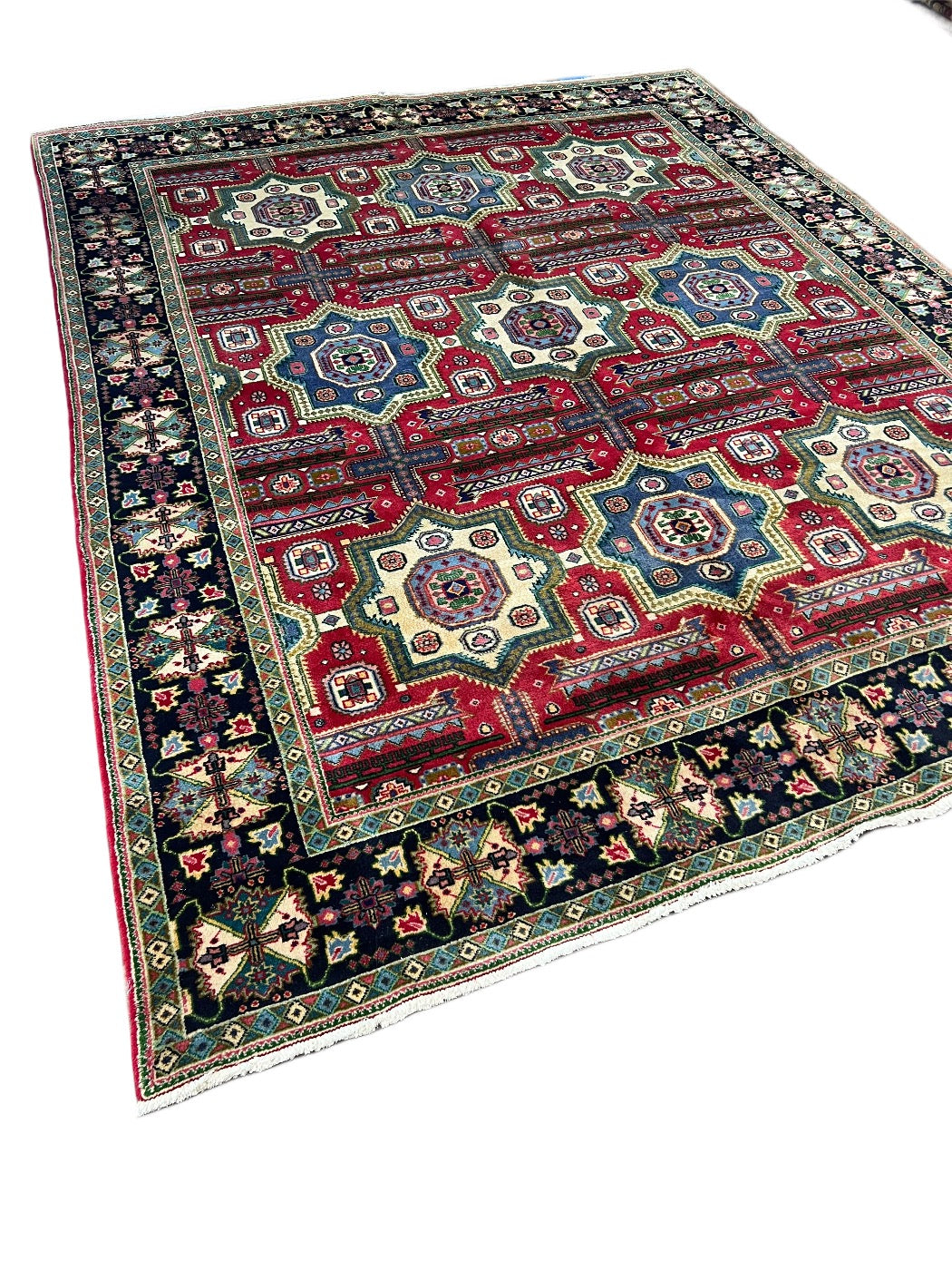 Hand-Knotted Geometric Medallion Wool Rug – Red, Navy &amp; Ivory Design – 9’6” x 12’0”