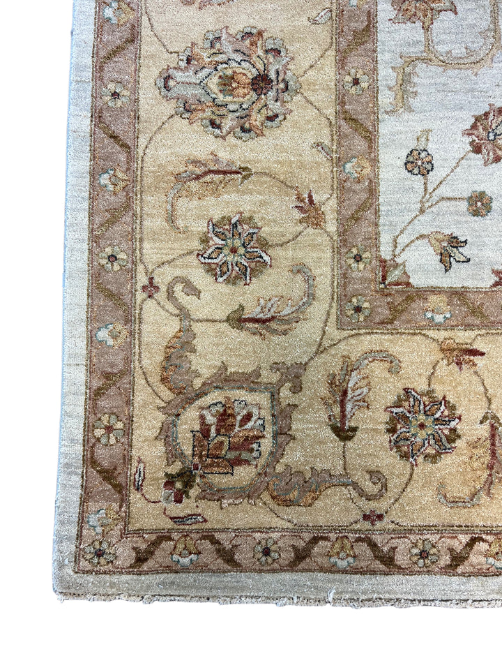 Timeless Floral Design Ivory &amp; Beige – 10’0” × 13’8” |  Handcrafted Wool Area Rug