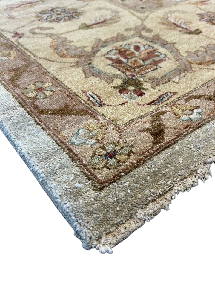 Timeless Floral Design Ivory &amp; Beige – 10’0” × 13’8” |  Handcrafted Wool Area Rug