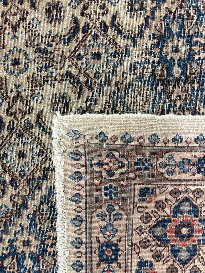 Navy &amp; Ivory Antique Medallion Rug – 9’8” × 12’10”