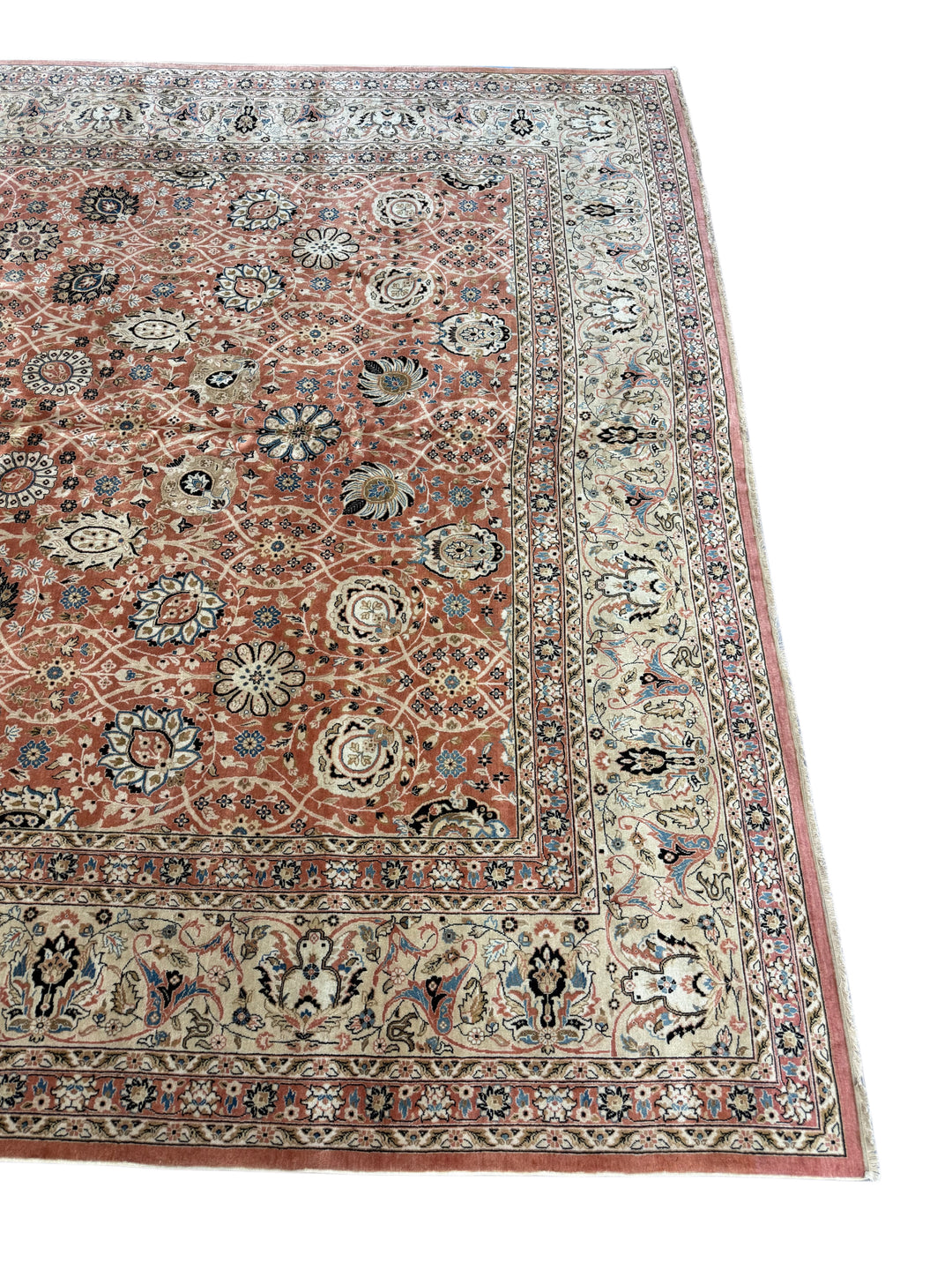 Rose &amp; Ivory Botanical Wool Rug – 9’11” × 13’11”