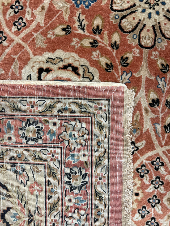 Rose &amp; Ivory Botanical Wool Rug – 9’11” × 13’11”