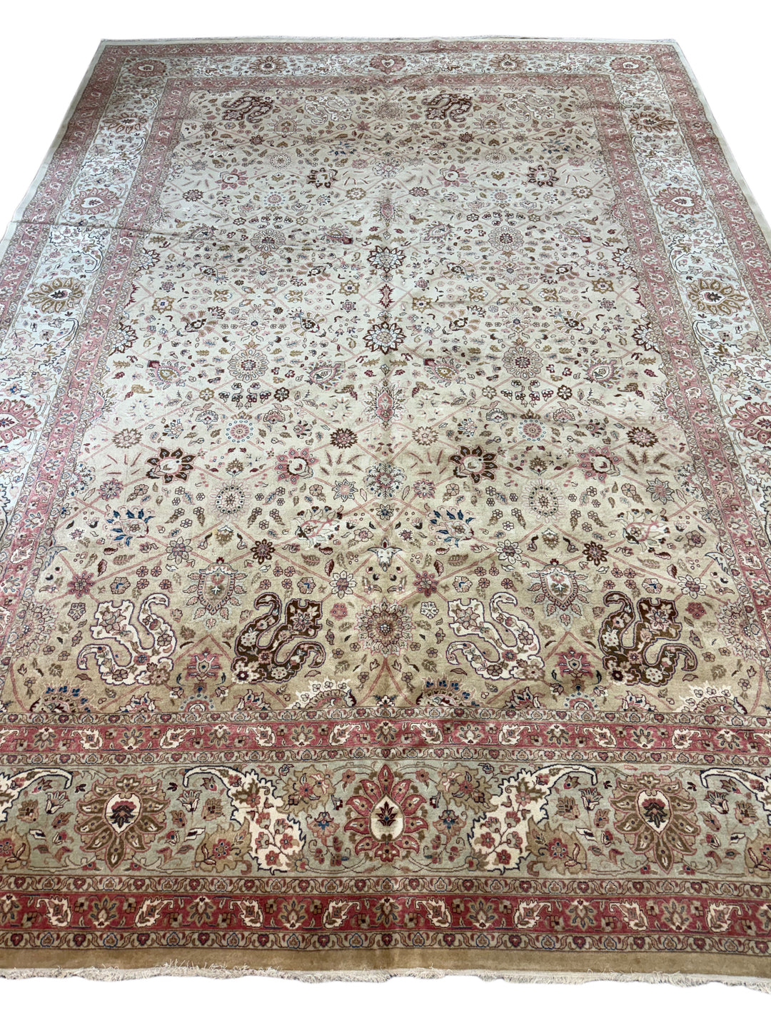 Ivory &amp; Sage Botanical Rug – 9’11” × 13’11”