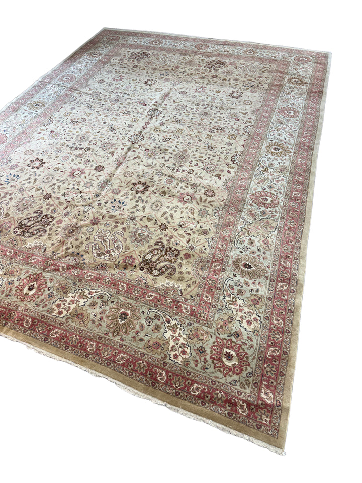 Ivory &amp; Sage Botanical Rug – 9’11” × 13’11”