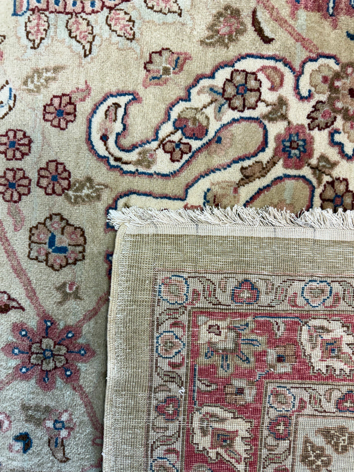 Ivory &amp; Sage Botanical Rug – 9’11” × 13’11”