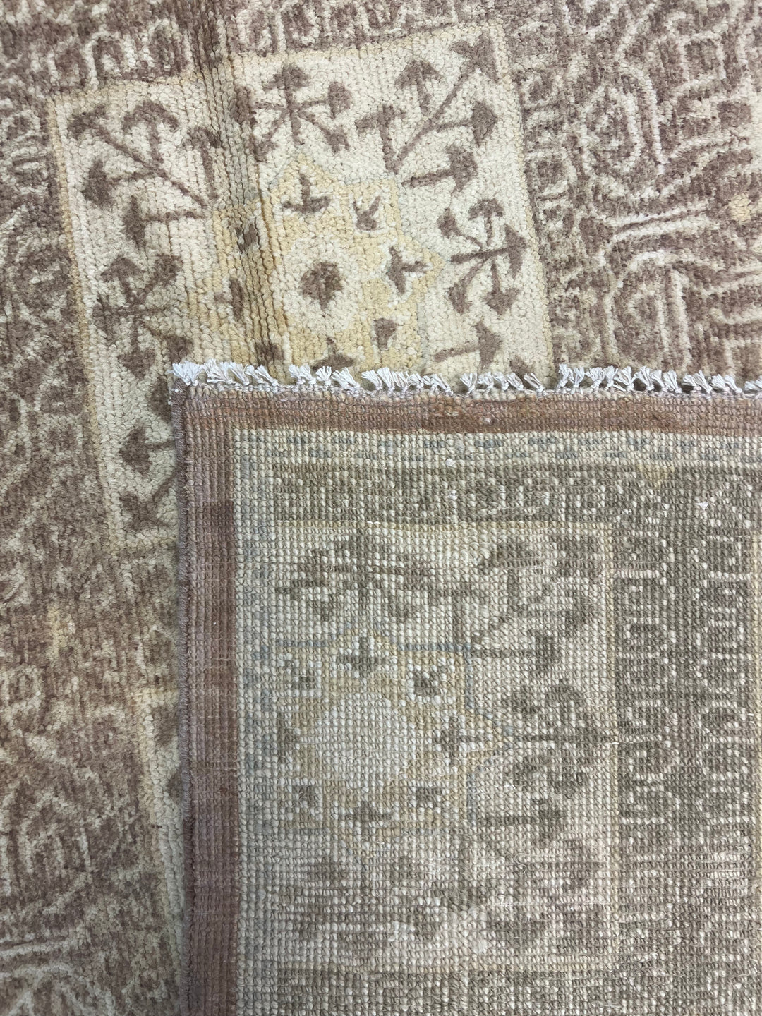 Taupe Geometric Pattern Wool Rug – 9’11” × 14’0”
