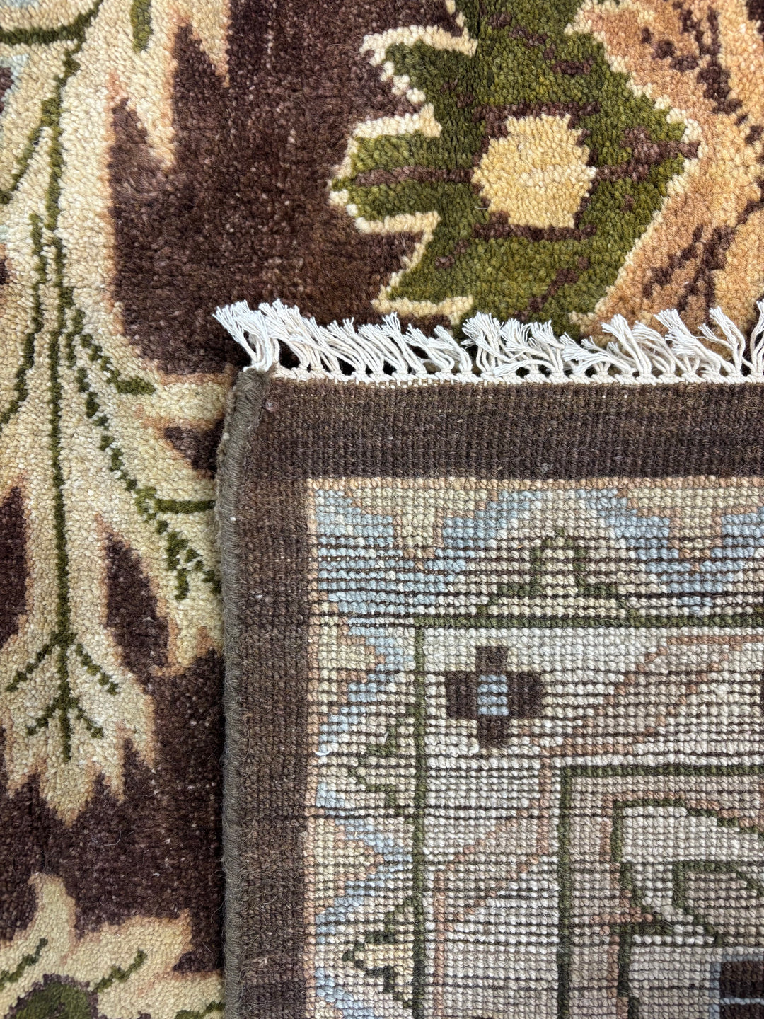 Chocolate Brown Floral Design – Handwoven Wool Rug – 9’7” × 13’11”