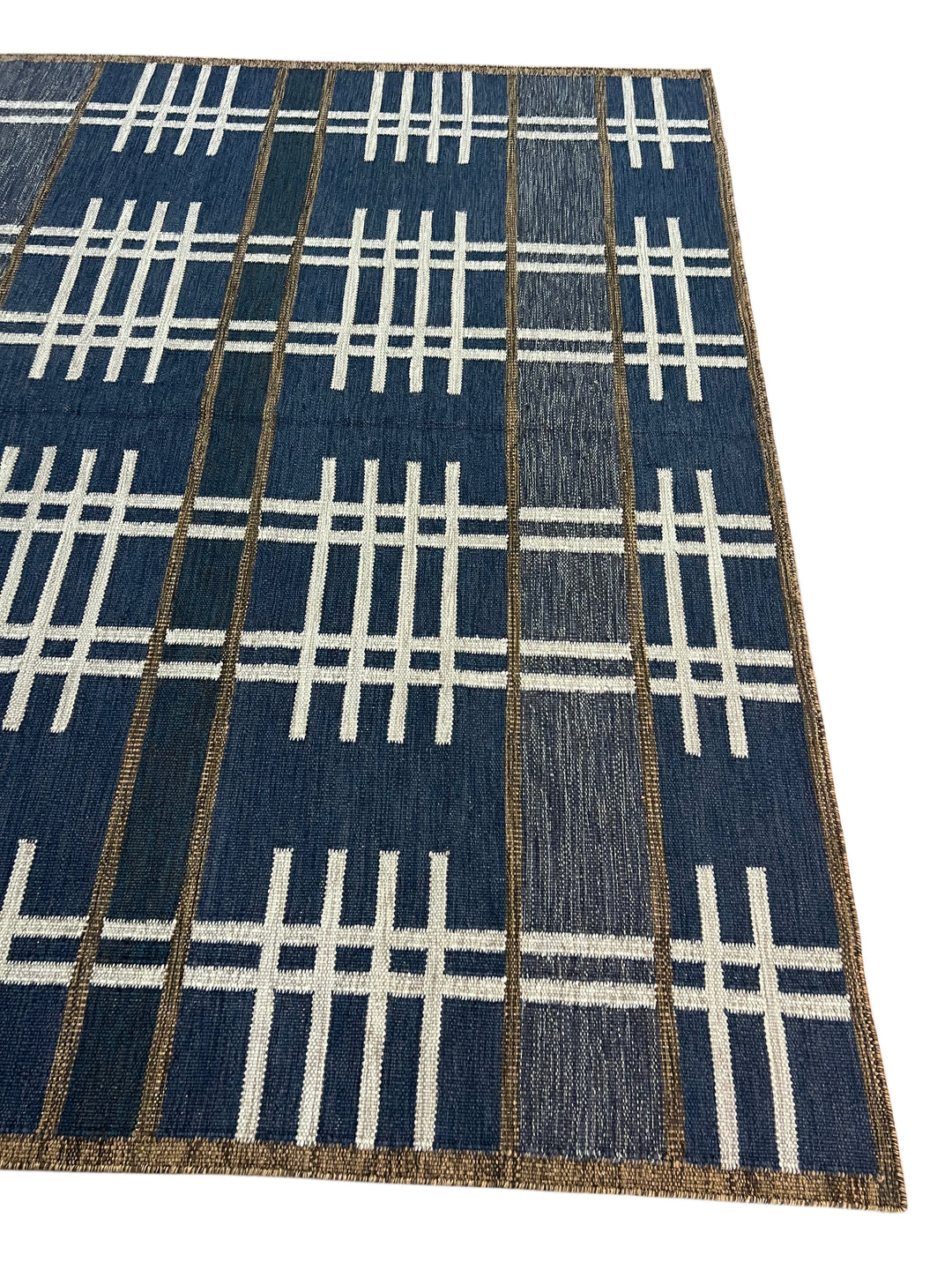 Navy &amp; Ivory – Transitional English Plaid – Handwoven Wool Flat Weave Rug – 10’1” × 14’1”