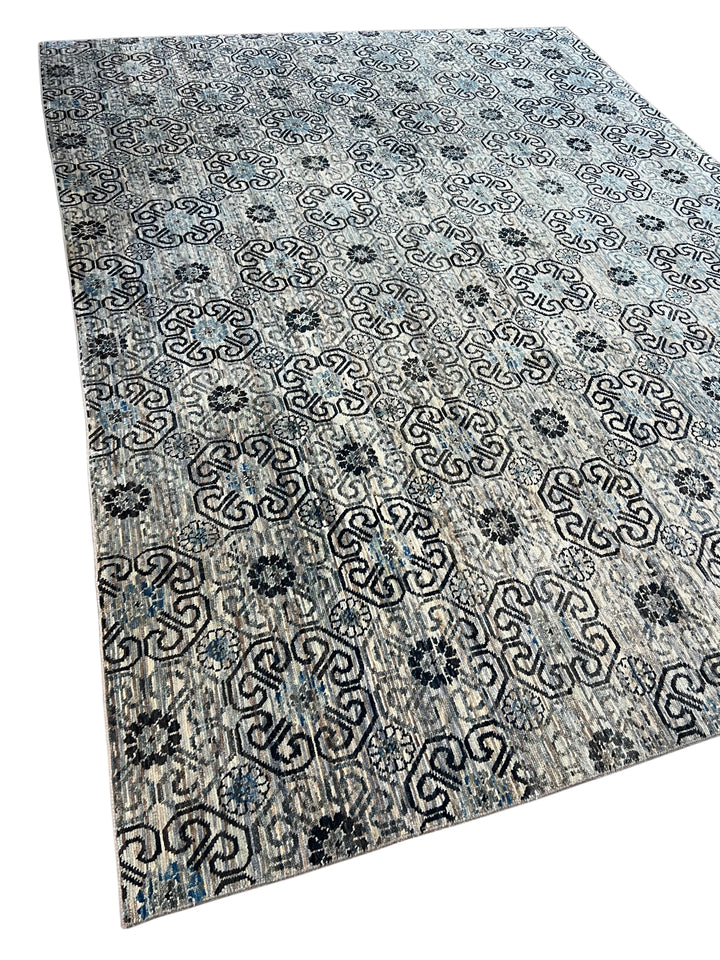 Handcrafted Contemporary Wool Area Rug – Geometric Medallion Design - 10.4’ x 13.7’
