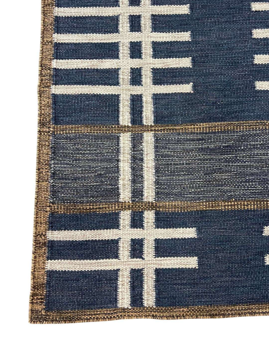 Navy &amp; Ivory – Transitional English Plaid – Handwoven Wool Flat Weave Rug – 10’1” × 14’1”