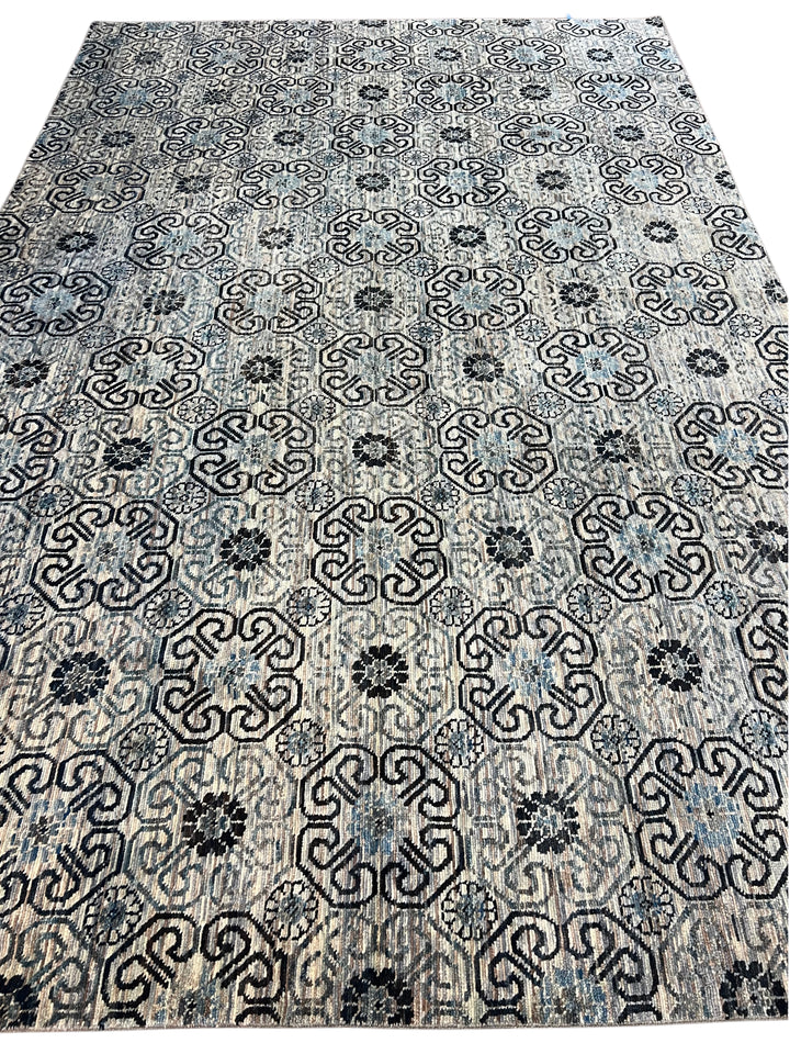 Handcrafted Contemporary Wool Area Rug – Geometric Medallion Design - 9.1’ x 13.9’