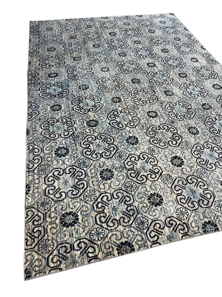 Handcrafted Contemporary Wool Area Rug – Geometric Medallion Design - 9.1’ x 13.9’