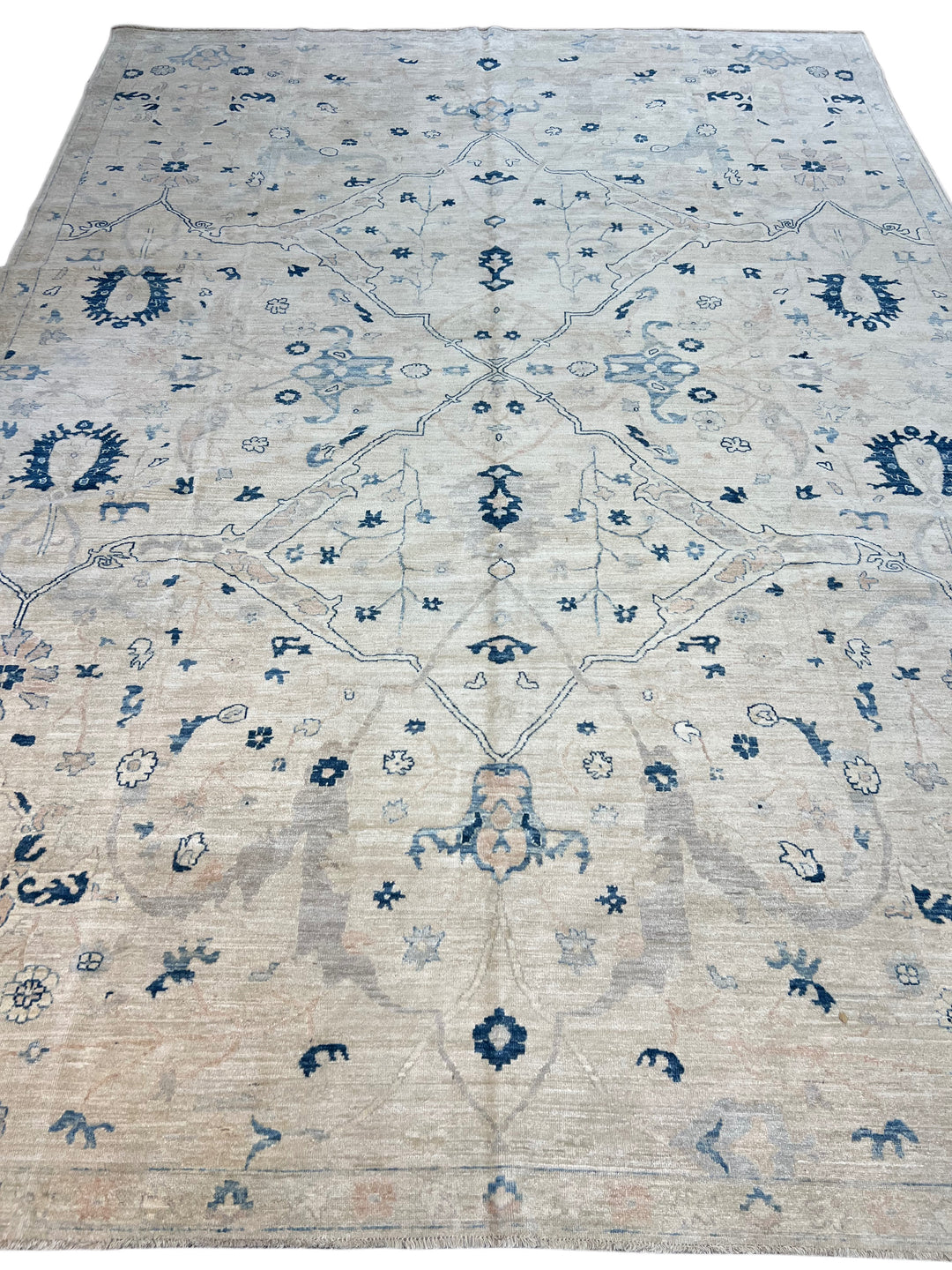 Ivory, Sky Blue &amp; Soft Blush Classic Floral Design - Handcrafted Wool Area Rug – 9.10’ x 13.5’