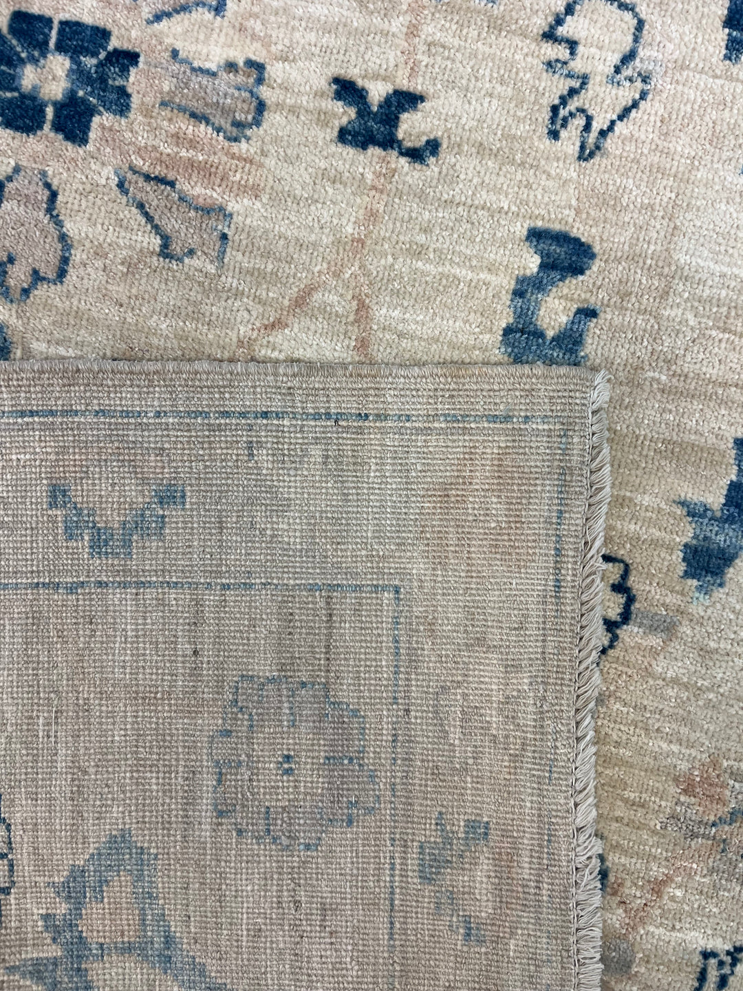 Ivory, Sky Blue &amp; Soft Blush Classic Floral Design - Handcrafted Wool Area Rug – 9.10’ x 13.5’