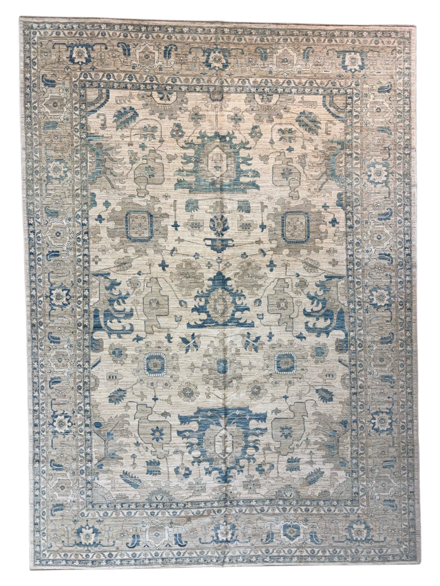 Soft Taupe & Mineral Blue Wool Area Rug - 9'11" x 13'10"