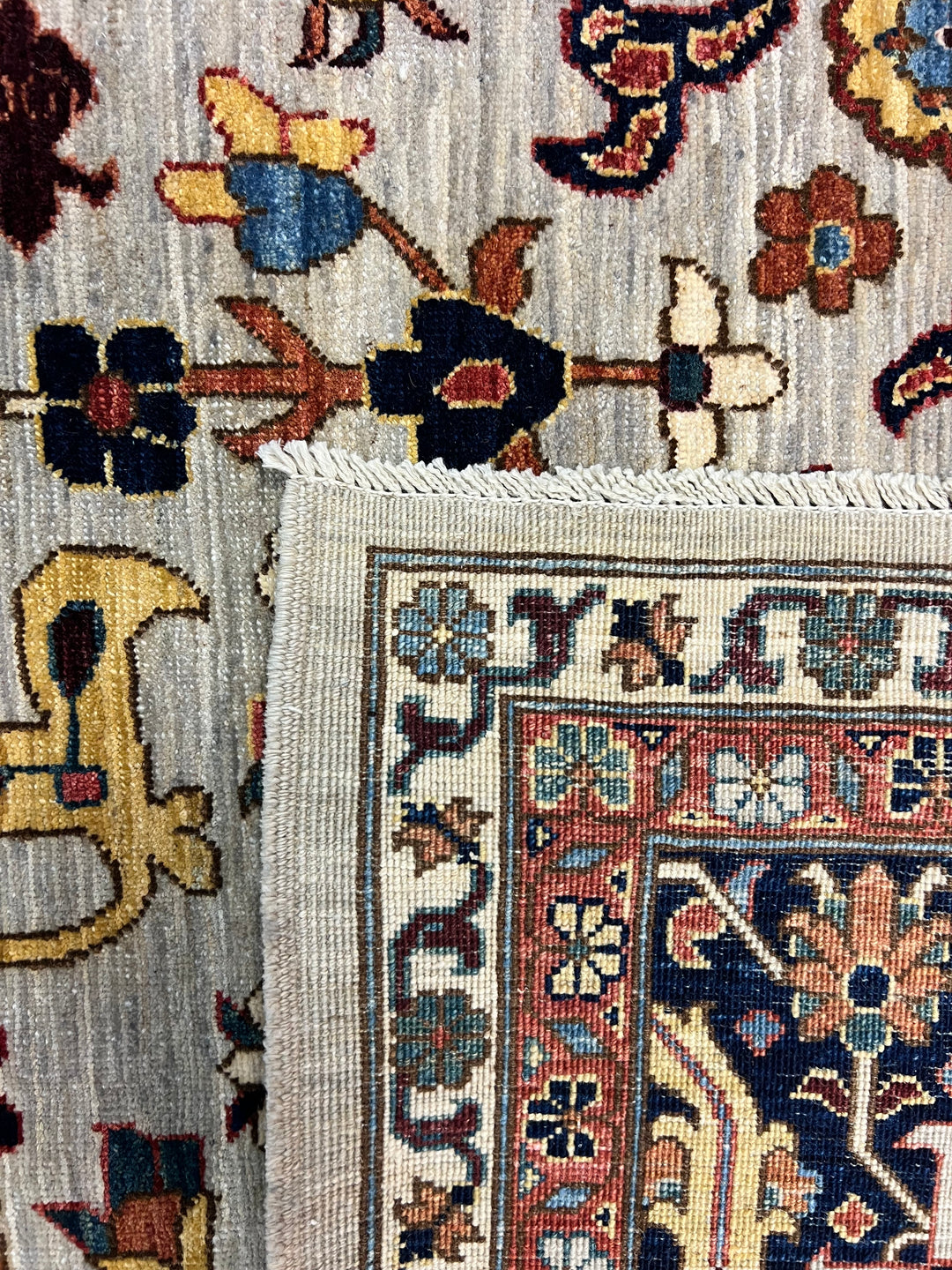 Ivory &amp; Navy Geometric Wool Rug – 10’2” × 13’5”