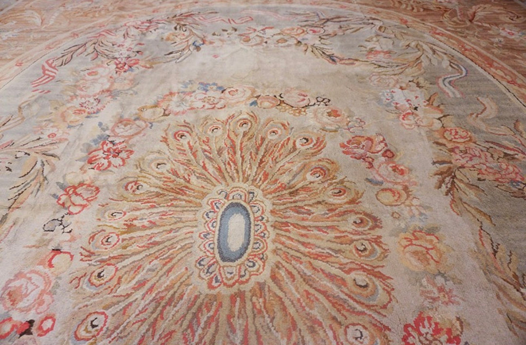 Antique French Savonnerie Rug Circa 1890 – Handwoven Wool Masterpiece – Soft Beige &amp; Blush Floral Design - 14.10 x 20.0