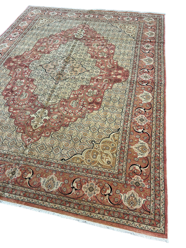 Pink &amp; Ivory Hand-Knotted  Rug | Floral Medallion Wool Rug | 9.1 x 11.11