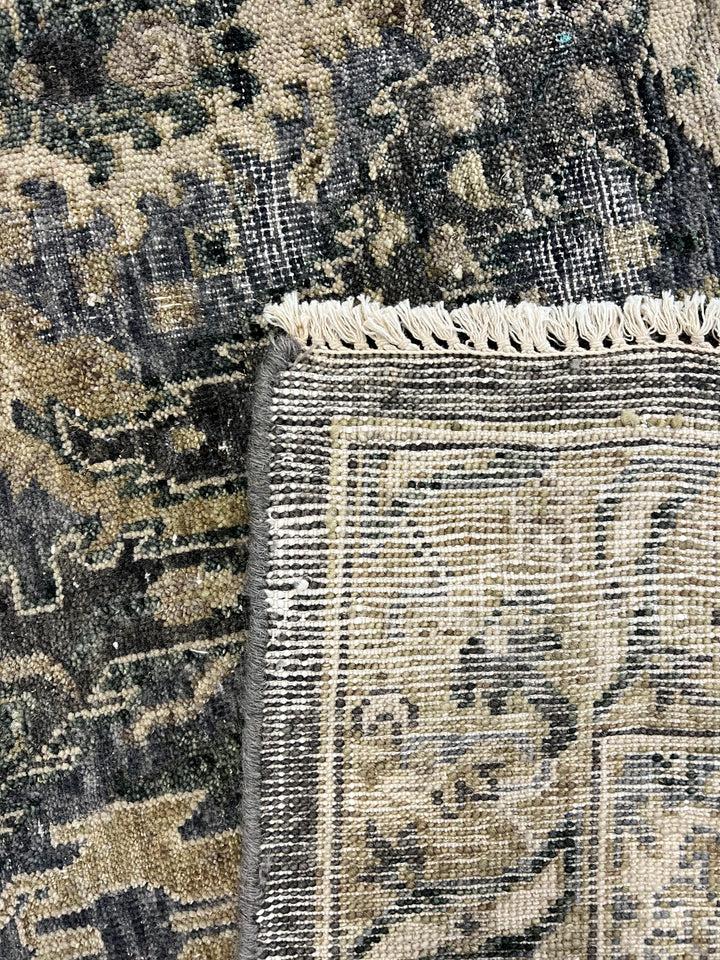 Hand-Knotted Antique Wash Wool Rug | Charcoal Gray, Taupe &amp; Ivory Vintage Design | 8.0 x 9.10