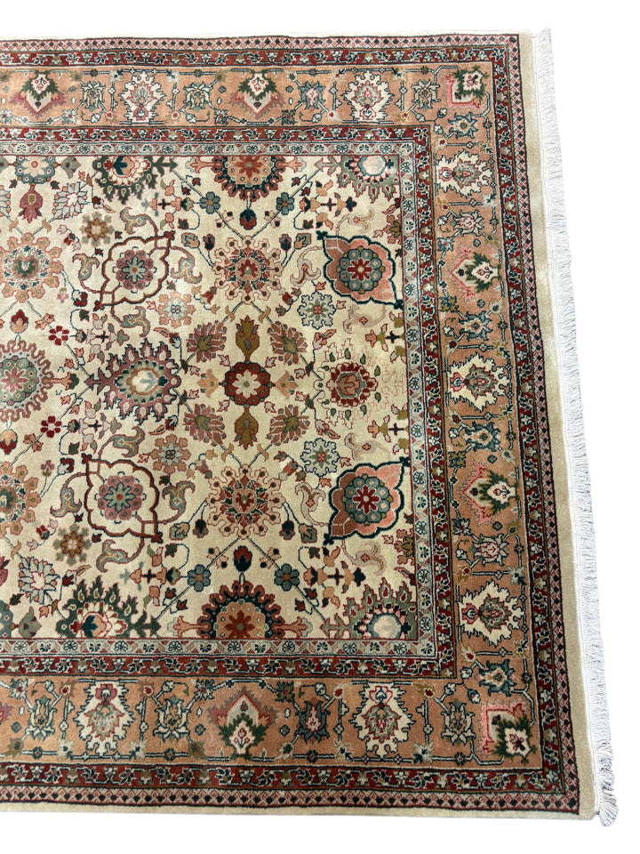 Ivory, Camel &amp; Burgundy - Handmade Traditional Wool Rug –  5’0” × 6’10”