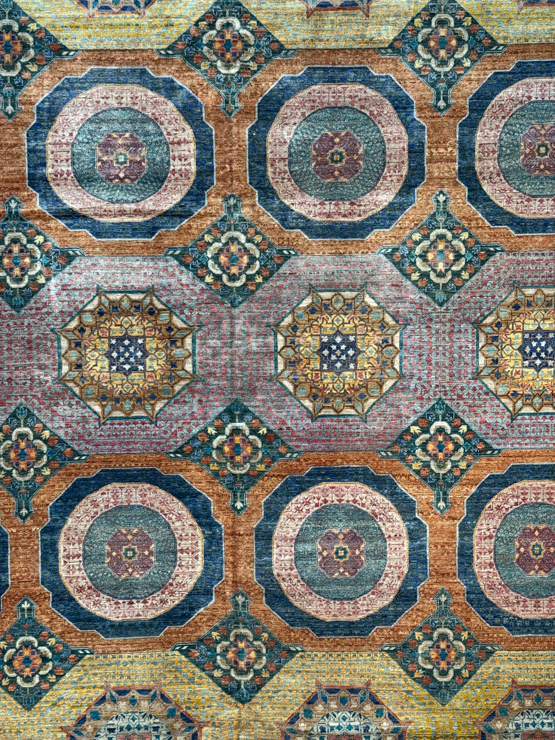 Multicolor Geometric Medallion Design – Hand-Knotted Mamluk Wool Rug – 13.3’ x 19.2’