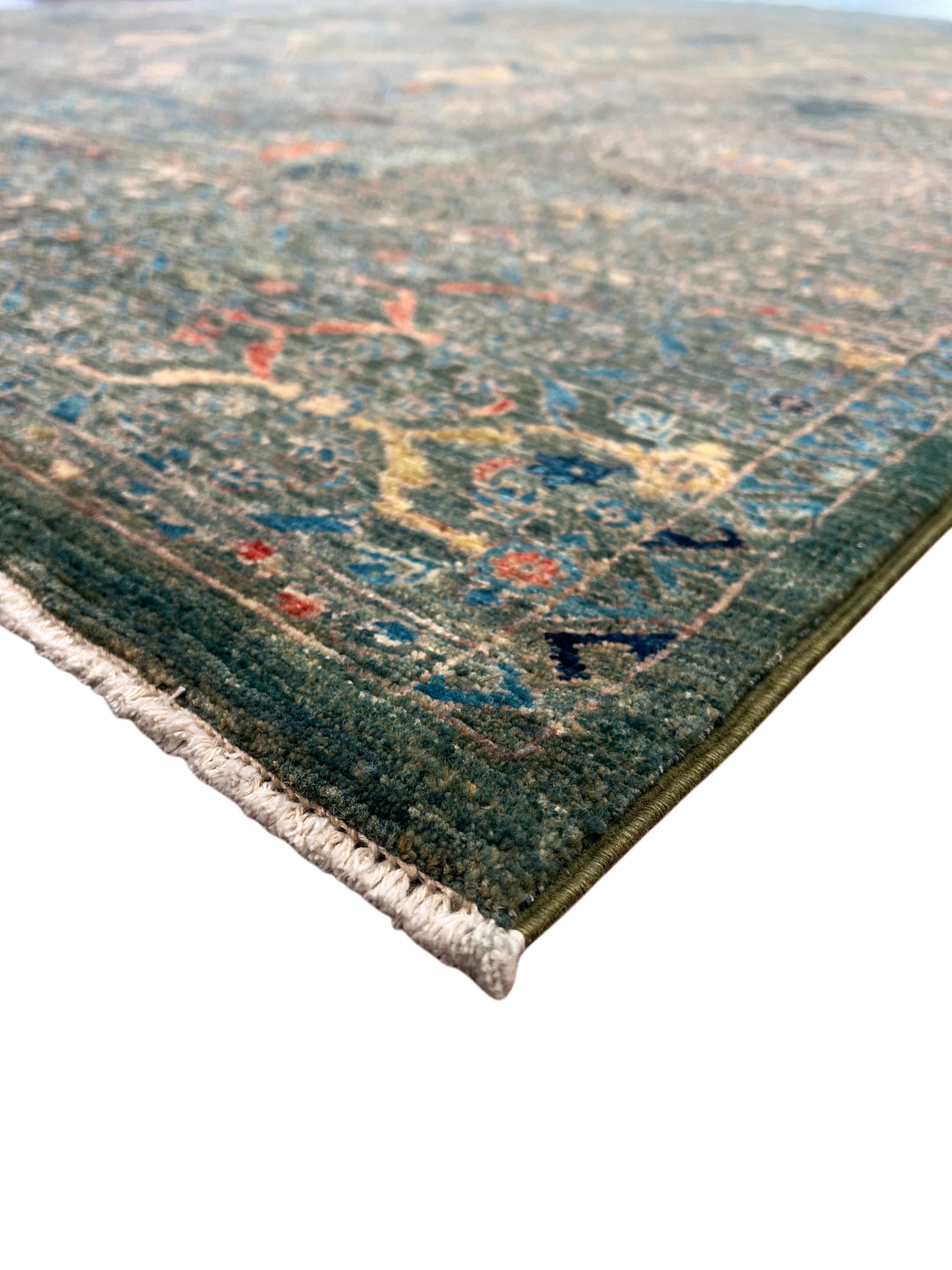 Blue &amp; Green Geometric Medallion Design – Hand-Knotted Mamluk Wool Rug – 6.7’ x 9.6’