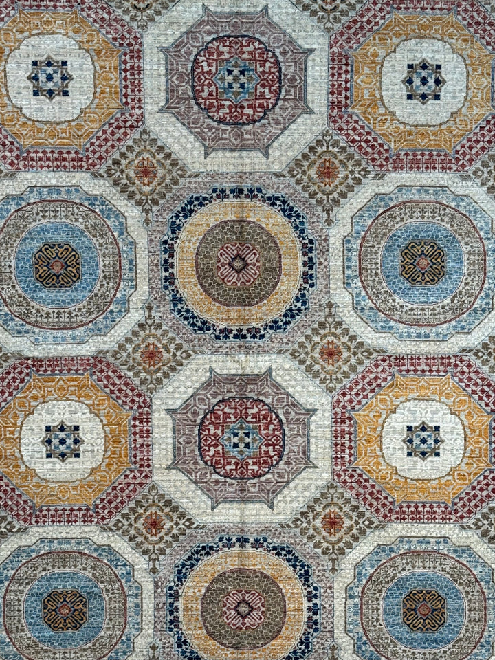 Ivory, Blue &amp; Gold Geometric Medallion Design – Hand-Knotted Mamluk Wool Rug –  4.11’ x 6.7’