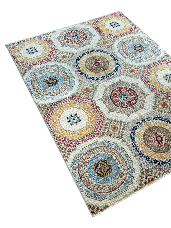 Ivory, Blue &amp; Gold Geometric Medallion Design – Hand-Knotted Mamluk Wool Rug –  4.11’ x 6.7’