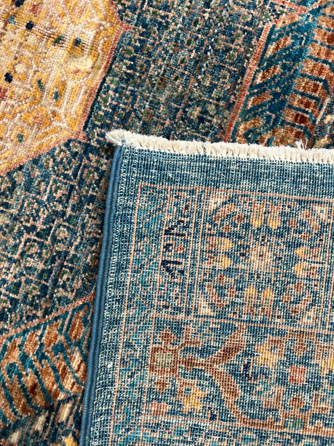Blue, Green &amp; Gold Geometric Medallion Design – Hand-Knotted Mamluk Wool Rug –  4.11’ x 6.4’