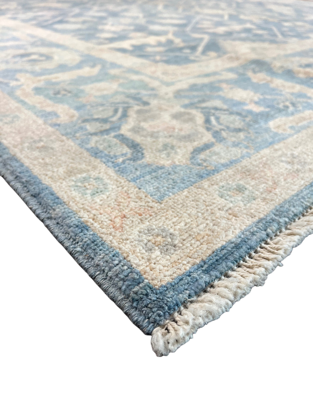 Soft Blue &amp; Ivory Floral Wool Rug – 8.1’ x 10.0’