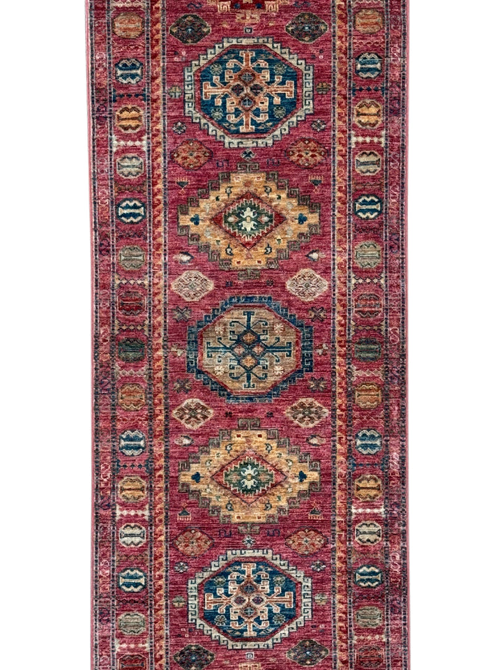 Dusty Rose, Red &amp; Navy Medallion Wool Runner Rug – 2.7’ x 9.8’