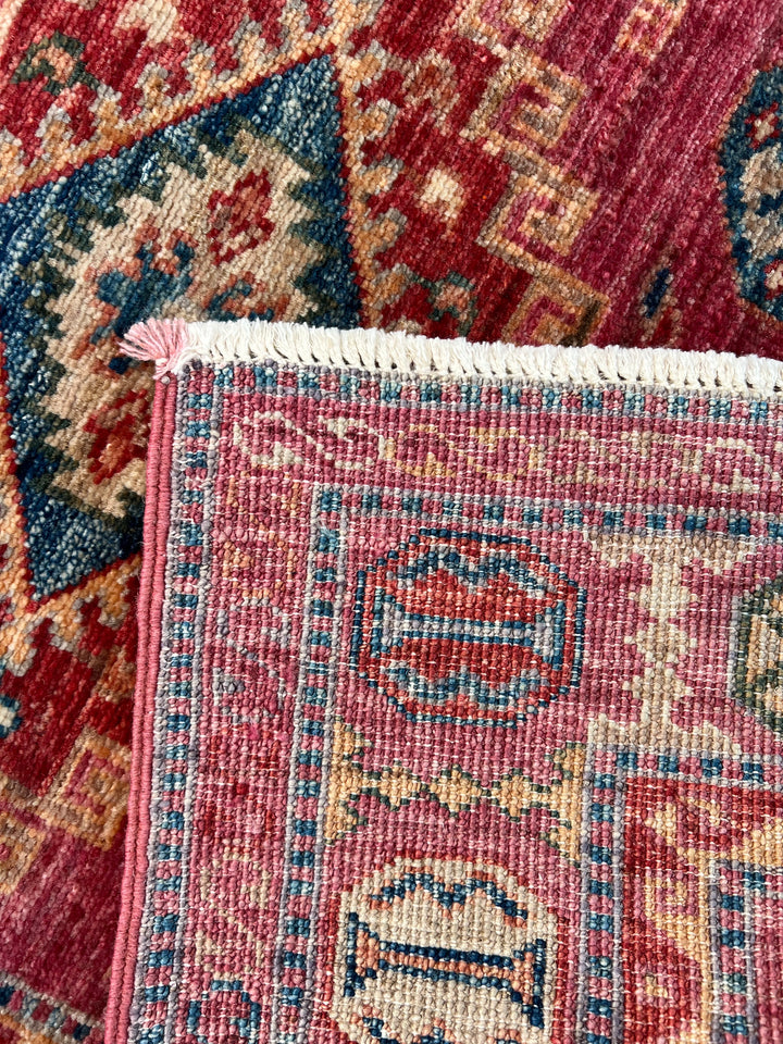 Dusty Rose, Red &amp; Navy Medallion Wool Runner Rug – 2.7’ x 9.8’