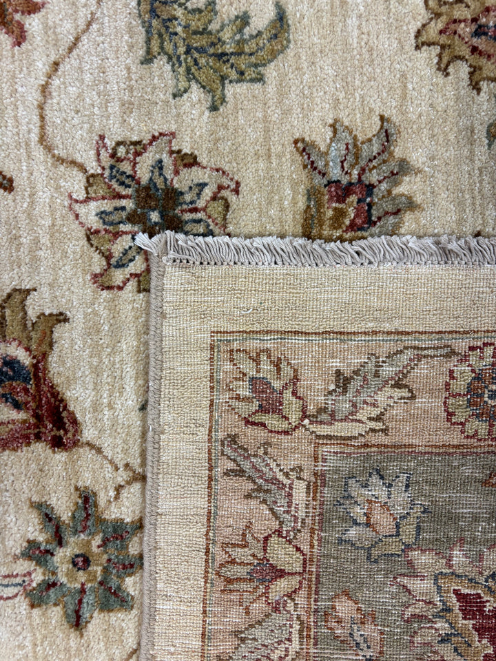 Ivory &amp; Sage Green Floral Wool Rug – 12.0’ x 14.10’