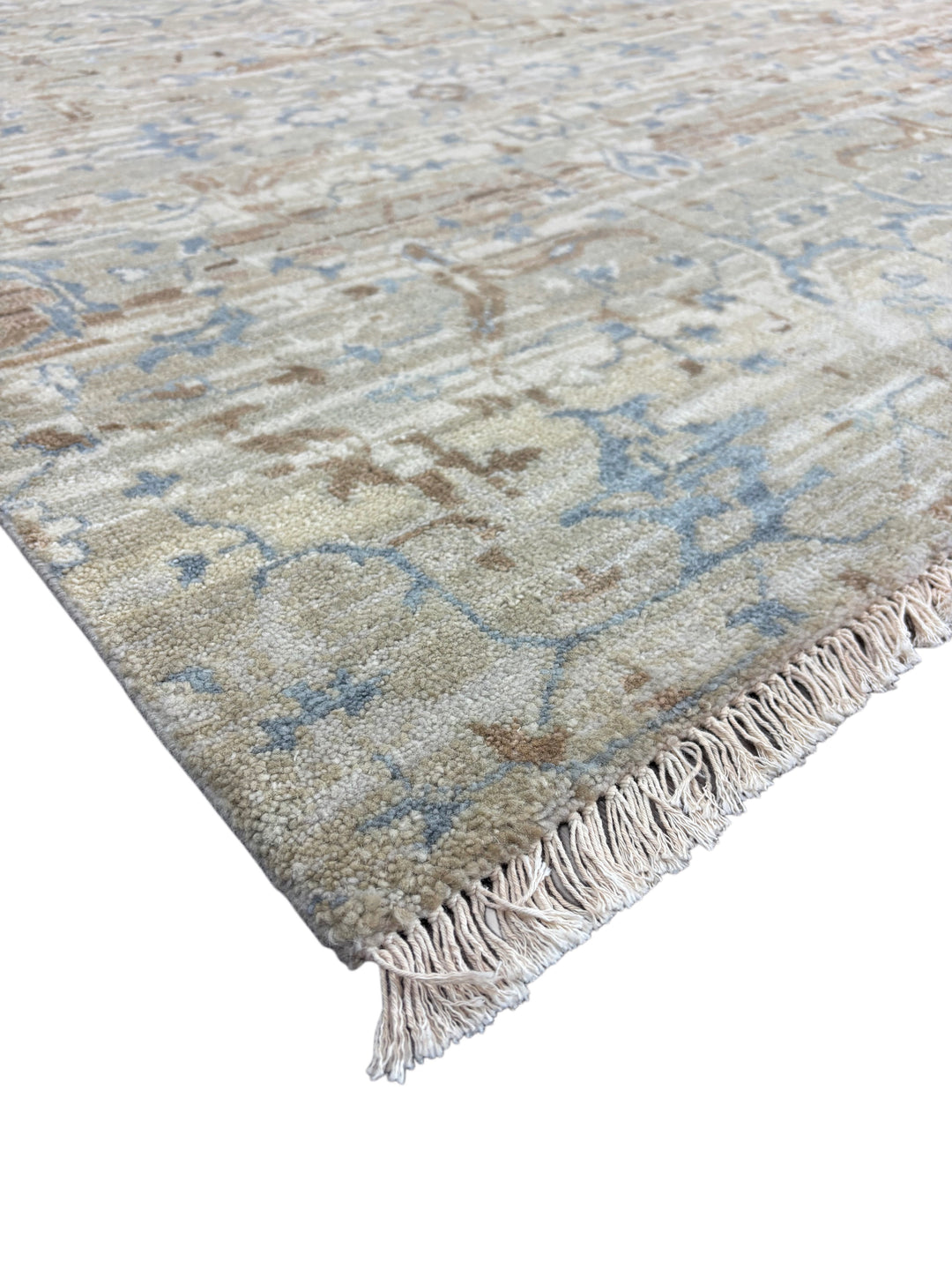 Soft Beige, Taupe &amp; Light Blue Distressed Floral Rug – 8.0’ x 10.0’