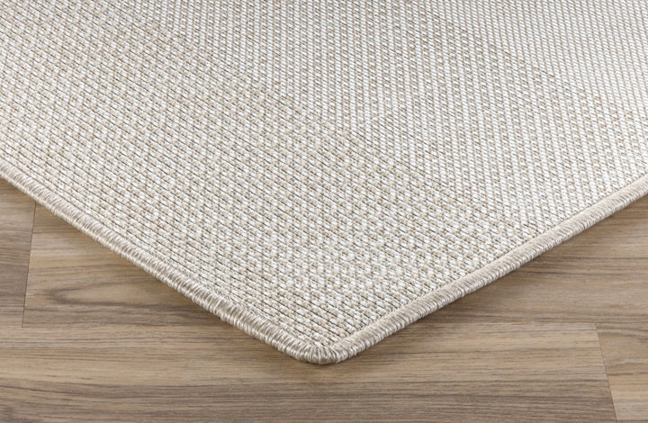 Luca - Striped Indoor/Outdoor Polypropylene Carpet