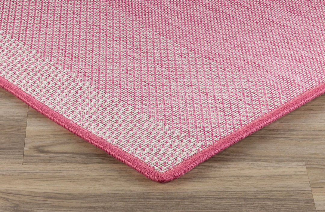 Luca - Striped Indoor/Outdoor Polypropylene Carpet