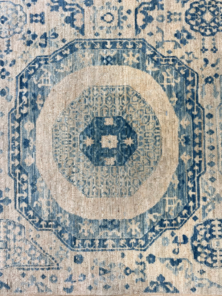 Blue &amp; Ivory Octagonal Medallion Rug – 7’10” x 9’9”