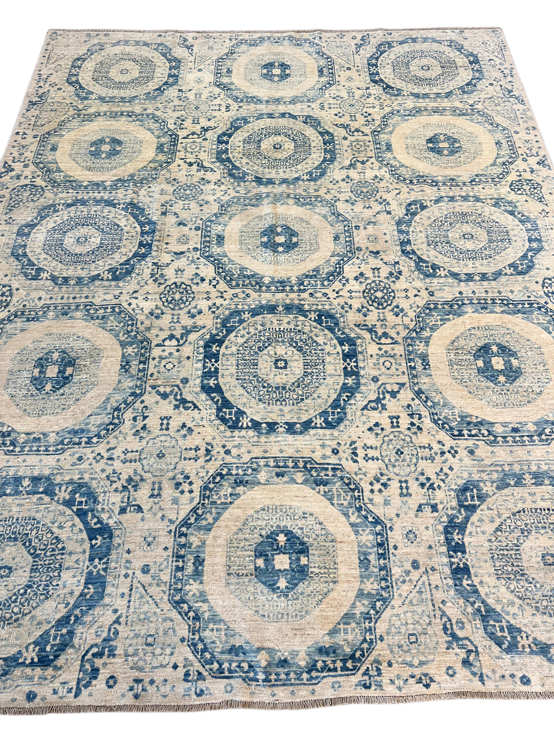 Blue &amp; Ivory Octagonal Medallion Rug – 7’10” x 9’9”